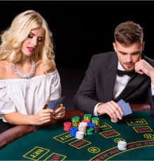Permainan blackjack live di maju 57 dengan dealer Macau Pools dan antarmuka taruhan yang jelas